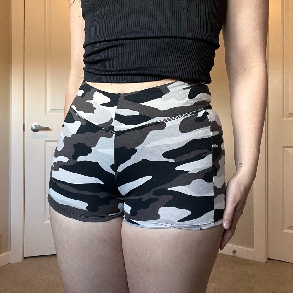 La Senza Camo Athletic Shorts